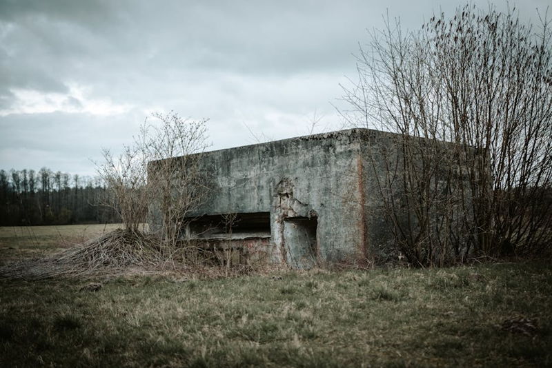 speakers headphones security